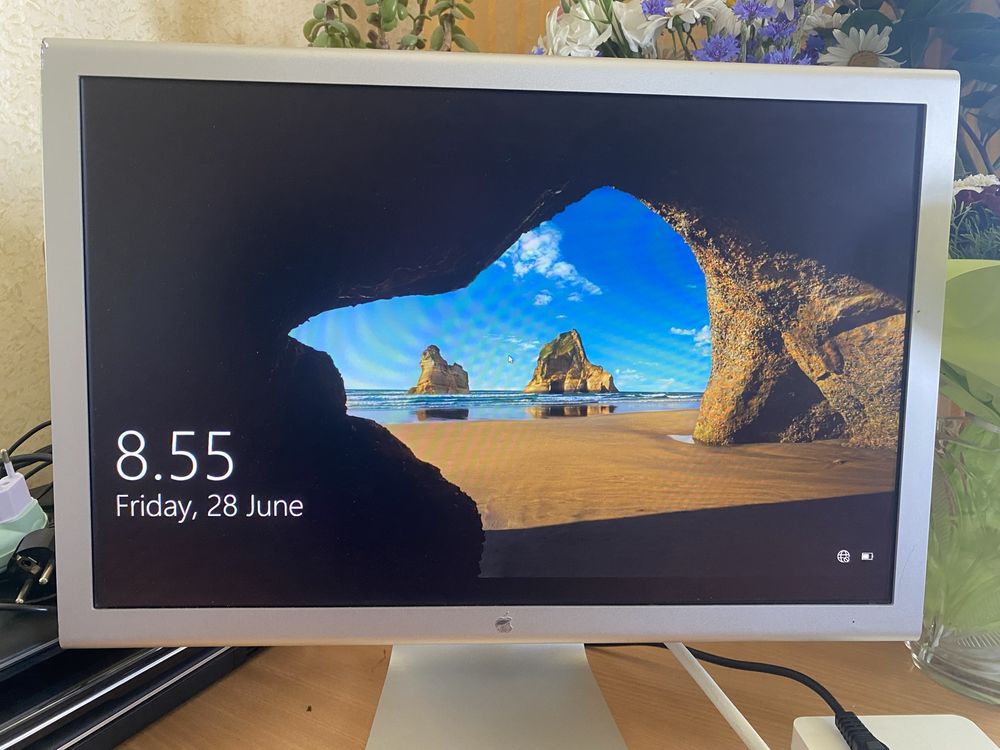 Монітор Apple діагональ 20