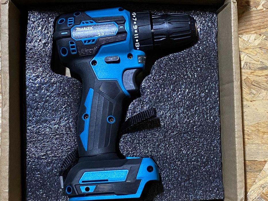 Акумуляторний шуруповерт Makita DDF487 DDF485