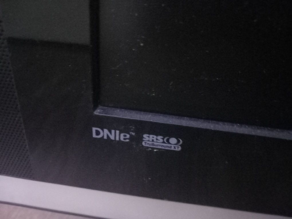 Telewizor 32 całe Samsung