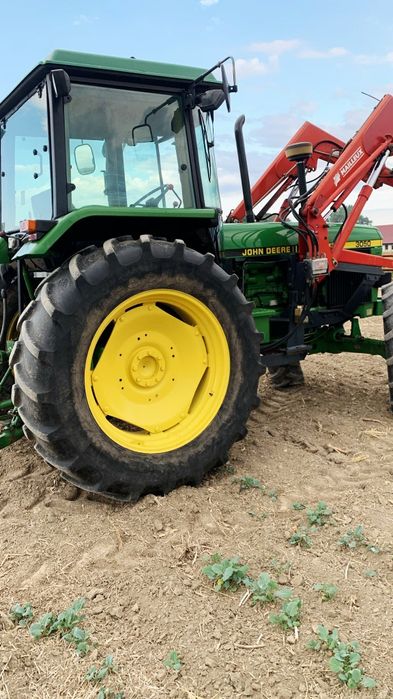John Deere 3050 rok produkcji 1992 moc 100 KM
