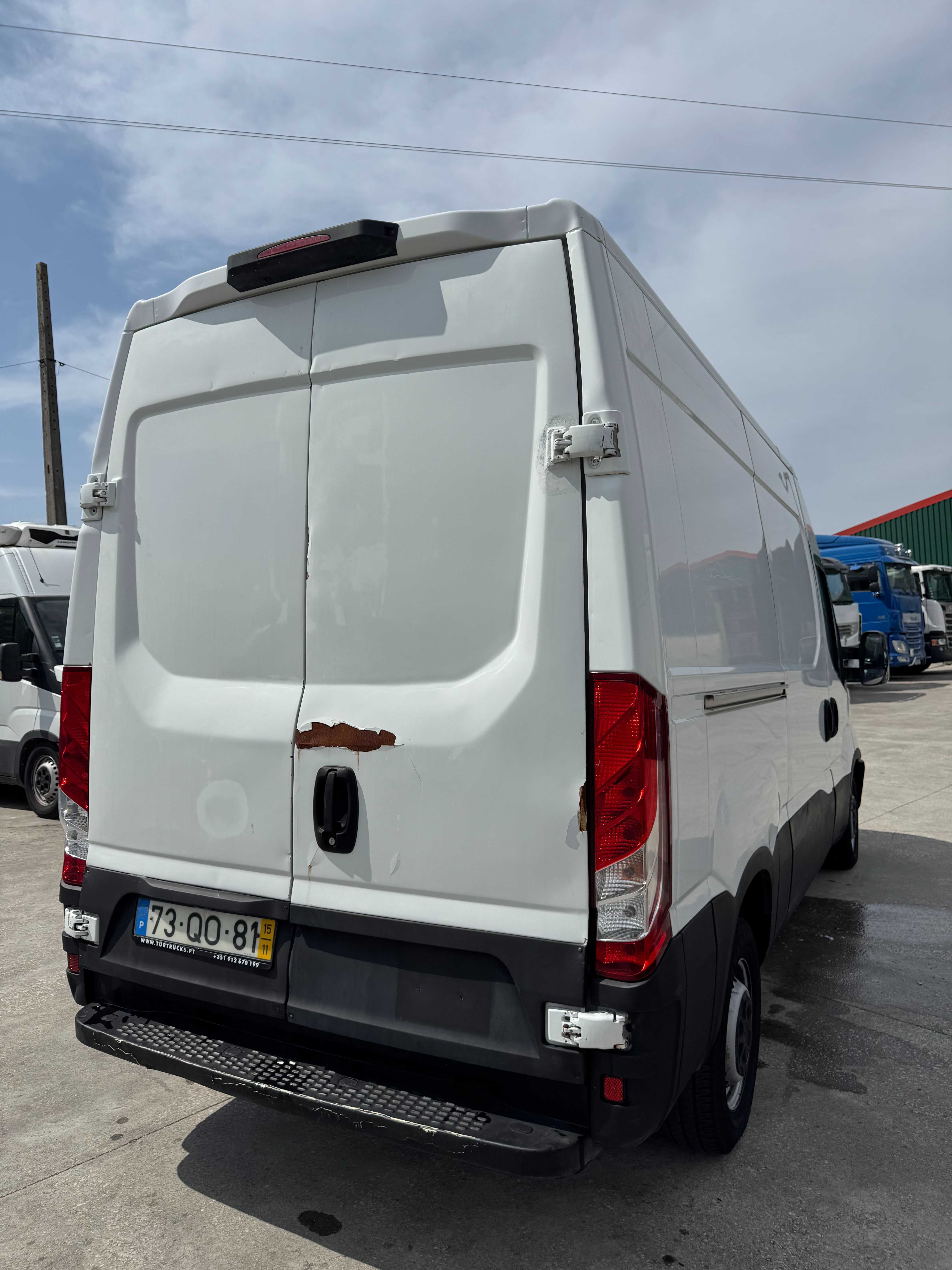 IVECO DAILY 35-150 FRIGORIFICA 2015