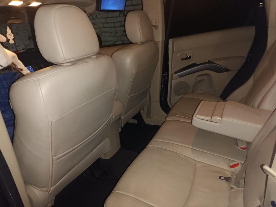 Sprzedam  Mitsubishi Outlander 2