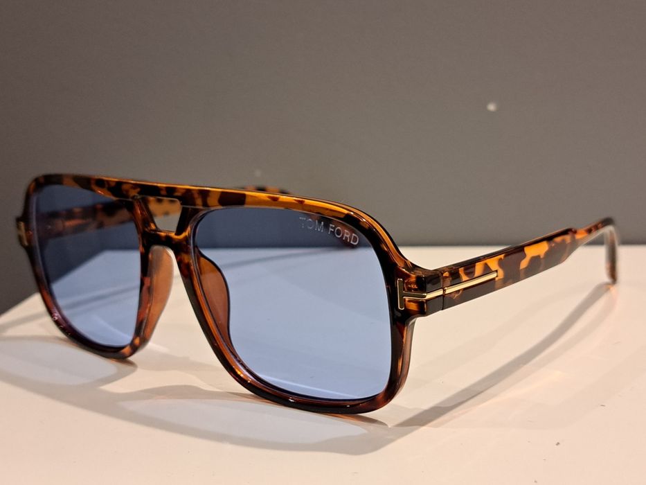 TOM FORD okulary przeciwsłoneczne panterka niebieskie szkla logo filtr