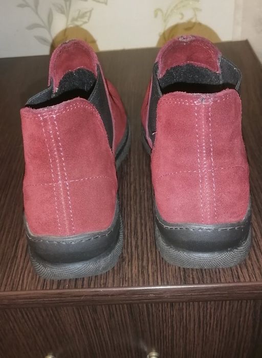 Ботинки замшевые