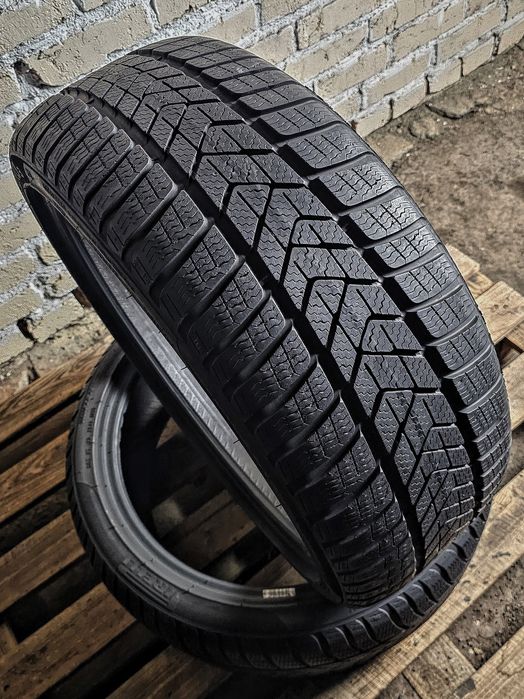 Пара 225/40r19 Pirelli | 7mm | Преміум зимові шини | 2021/2020 | Ідеал