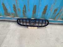 Maserati Grecale Trofeo atrapa grill kamera