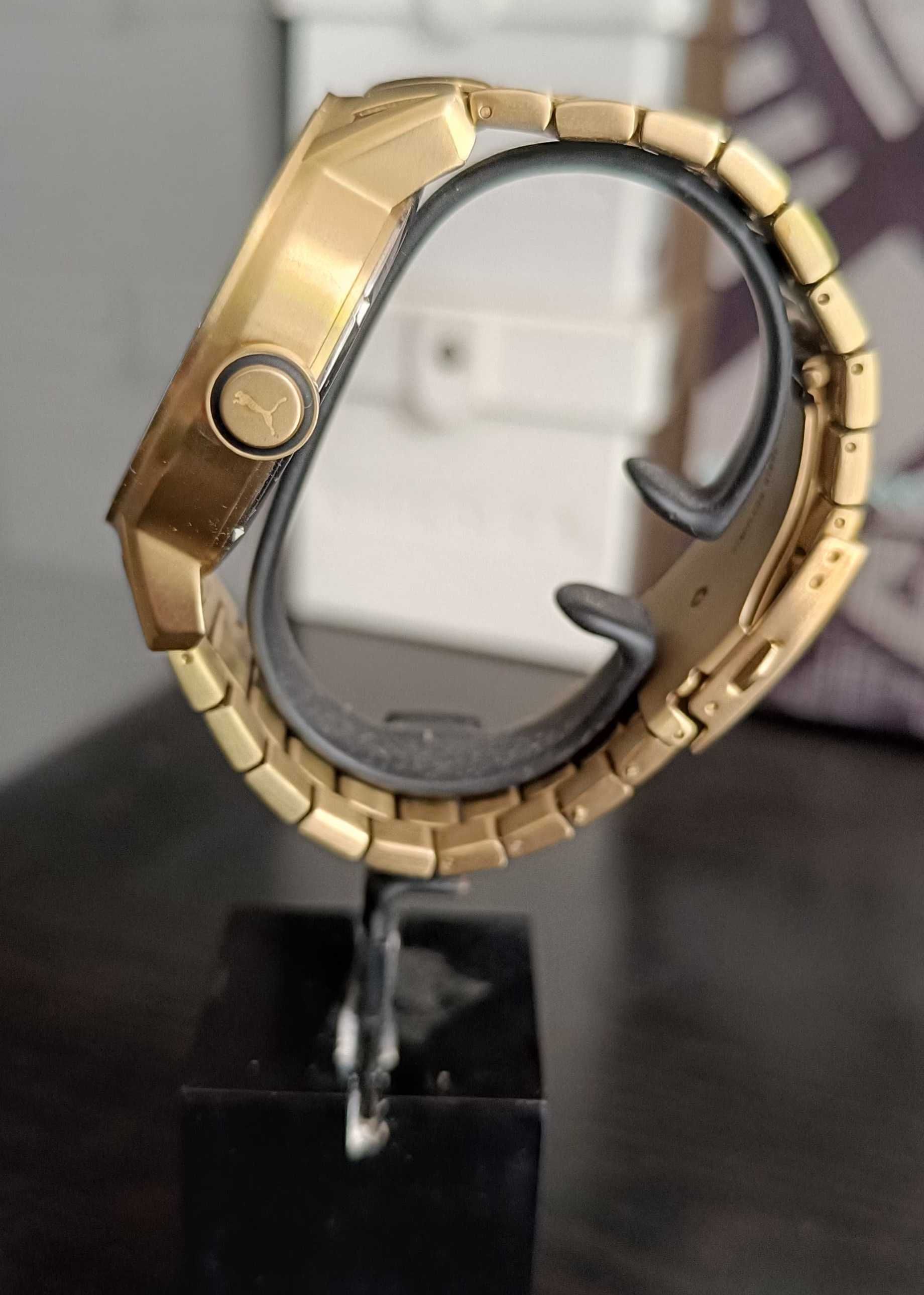 Relógio Puma Gold model 14141