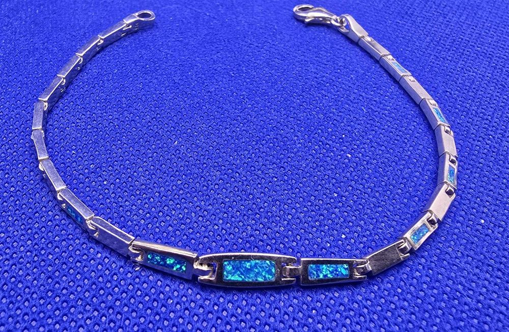 Srebrna Bransoletka Z Niebieskim Opalem Pr.925 8,77 g