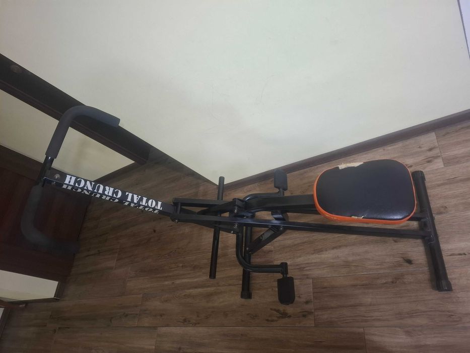 Total Crunch, przyrząd do ćwiczeń