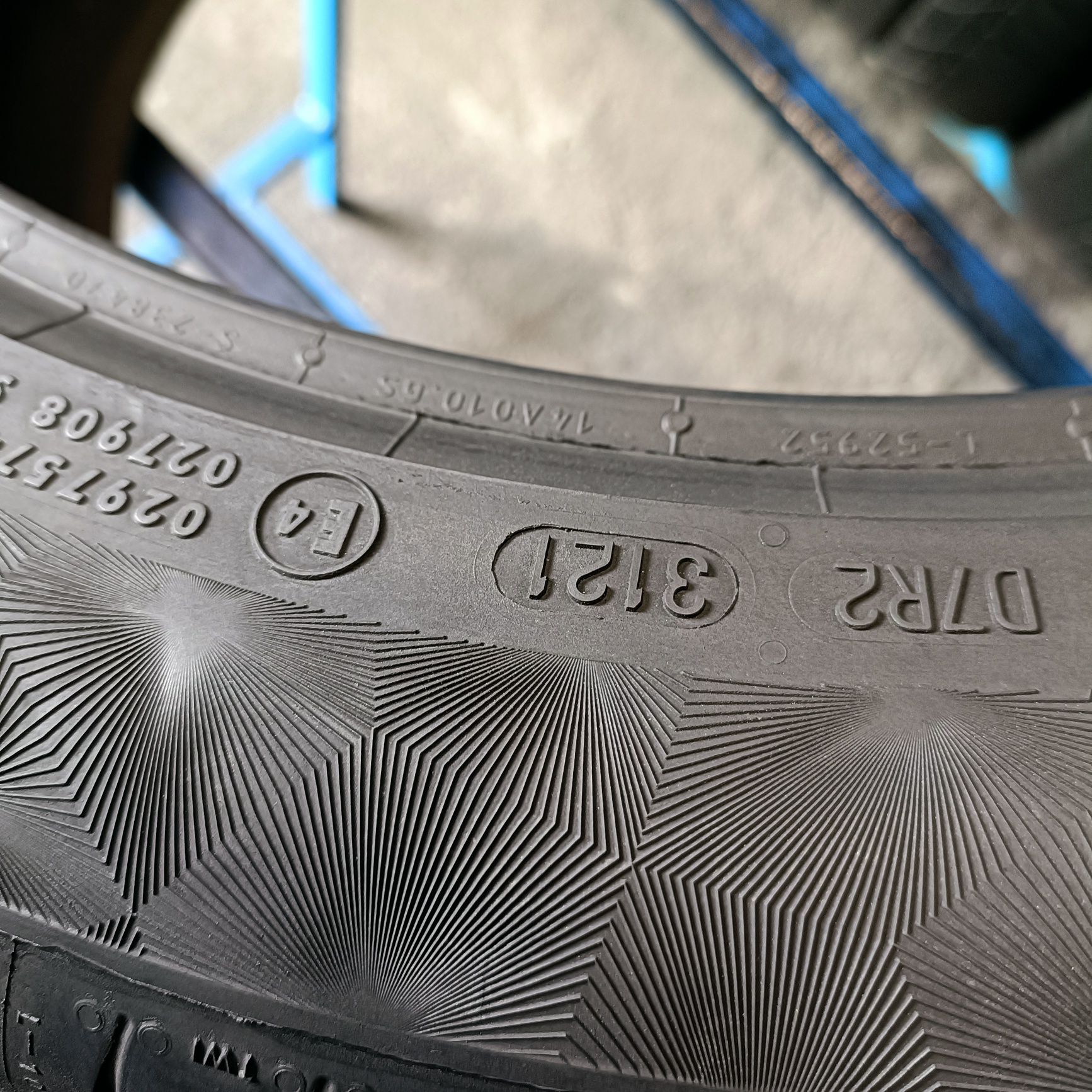 275/40r18 Continental PremiumContact 6 z 2021r 4.8mm