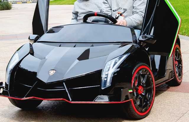 Pojazd  na akumulator Lamborghini Veneno z napędem 4x4 MP4