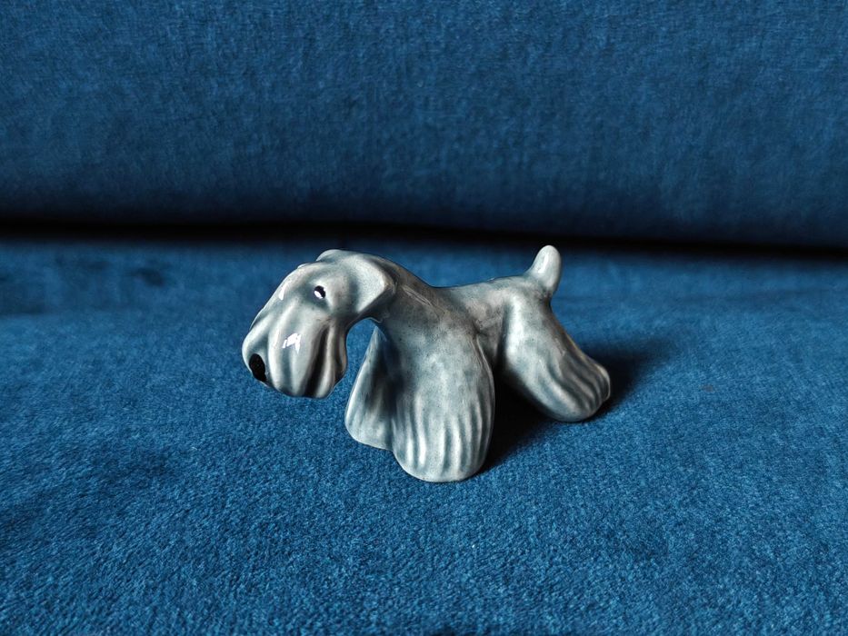 Figurka ceramika porcelana pies terier sznaucer Kuka Wojciech Rydz