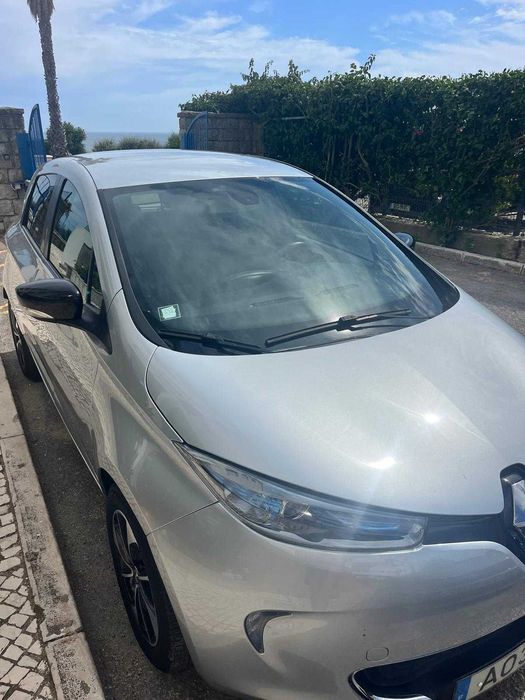ZOE Intens R110 com bateria propria 40kwh 2019 9.500e