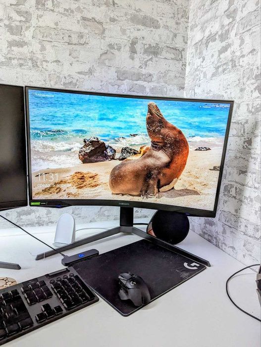 2К Mонитор 26.9" Samsung Odyssey G7 LC27G75TQSI Black — без дефектів.