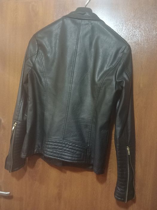 Kurtka z eko skóry, czarna ramoneska