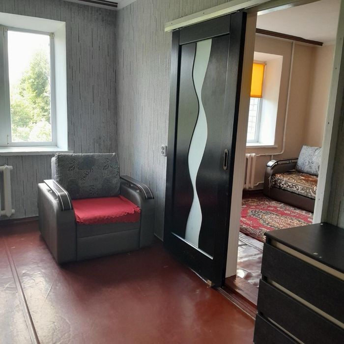 Здам 2 кімнати у гуртожитку на Площі Польовій р - н Фонтану