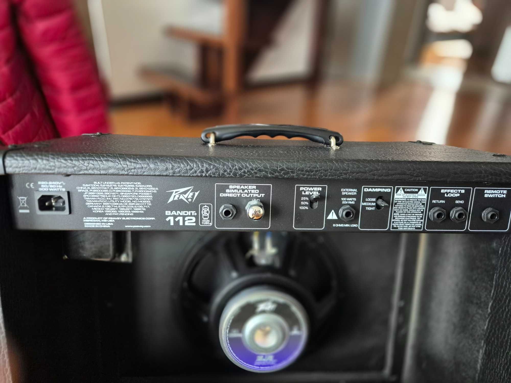 Kombo gitarowe PEAVEY BANDIT 112 Combo gitarowe