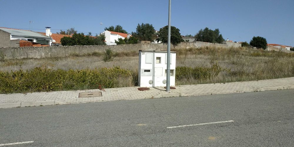 432 M2 - Lote de construção para Moradia de 1 ou 2 Pisos