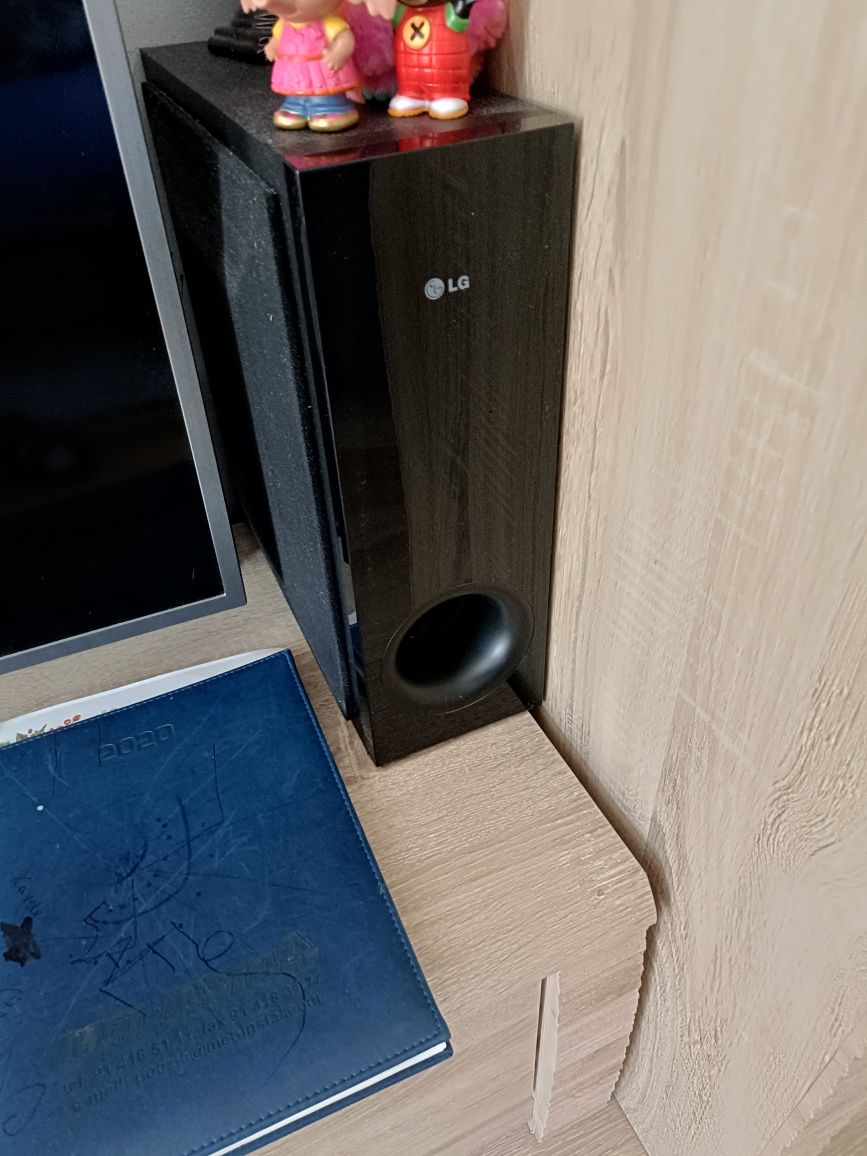 Zestaw kina domowego LG model HX806SV