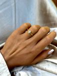 Pierścionek Infinity z diamentami 0.16 CT Bagiety