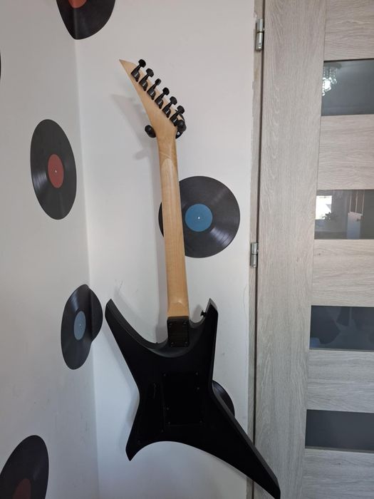 Gitara Jackson JS32 Warrior