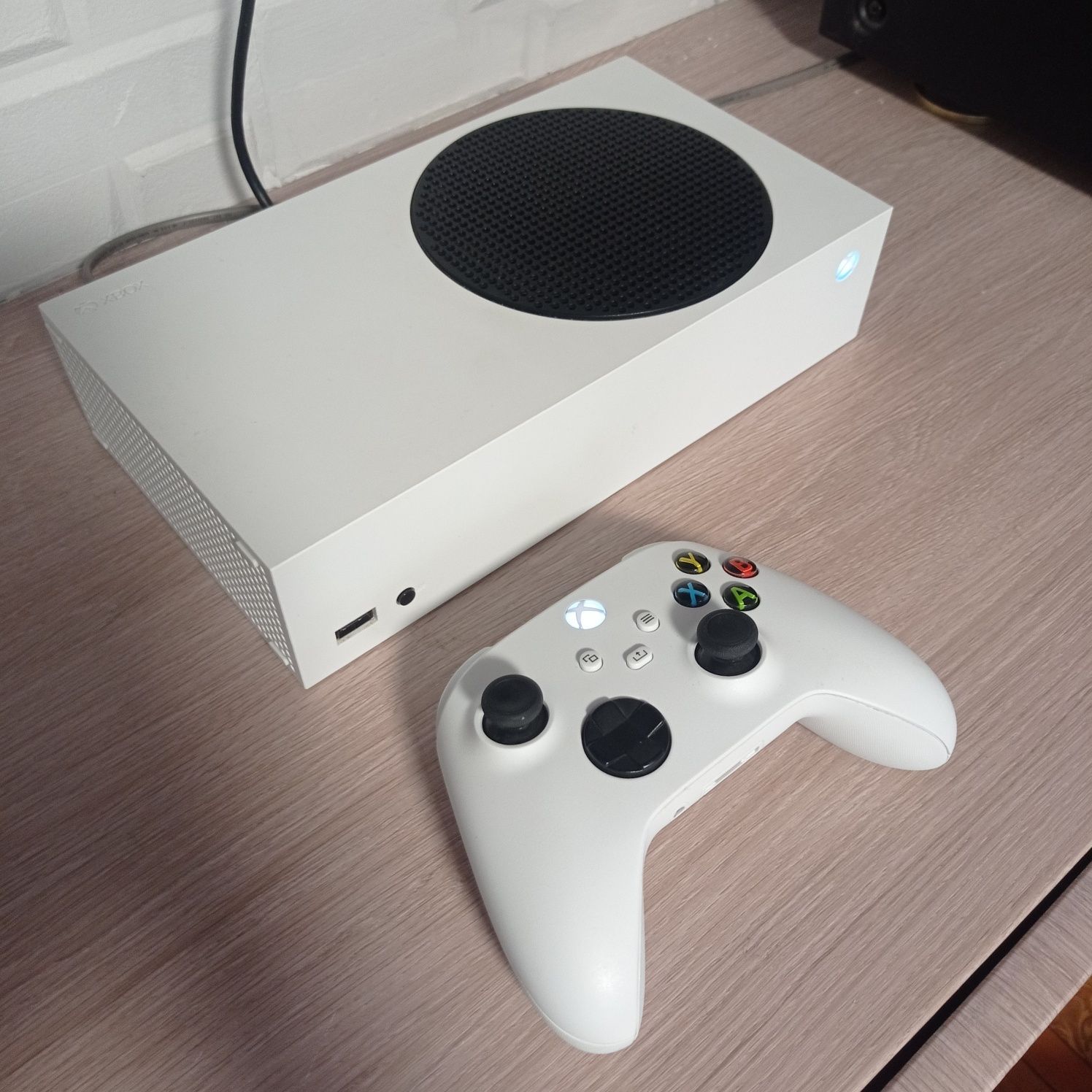 Xbox series S . Рік гарантії !