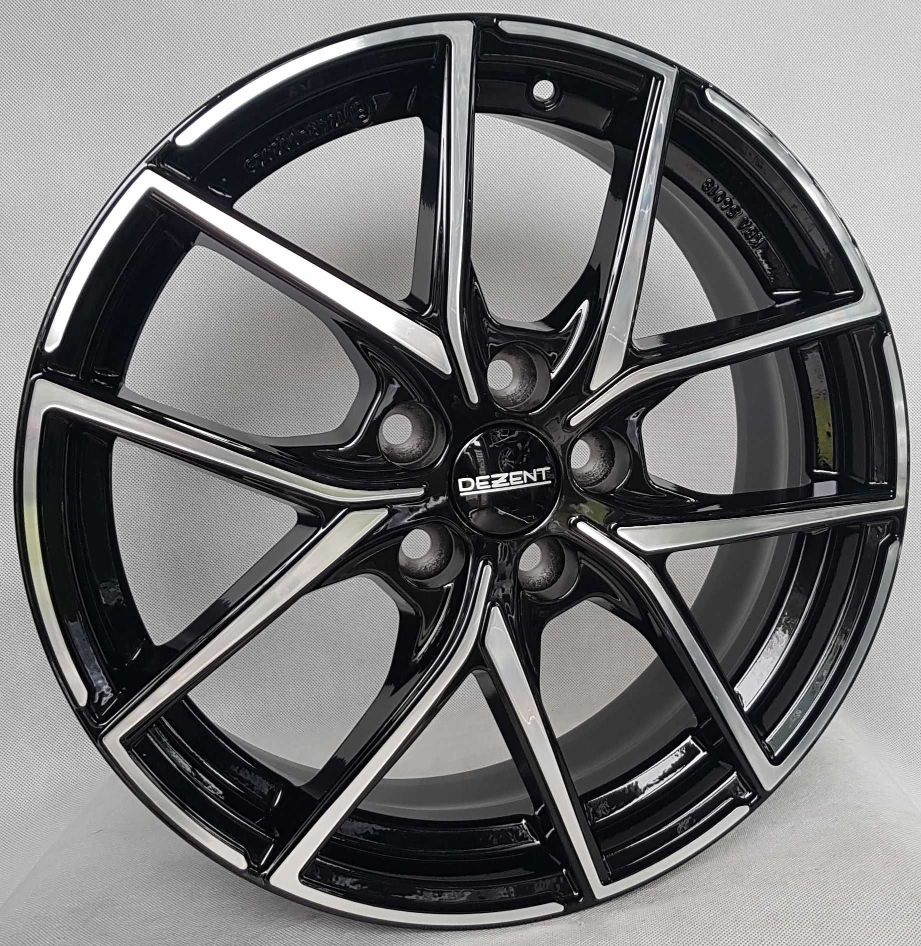 Felgi 17 5x112 Seat Leon Octavia 3 4 Karoq VW Golf 7 8 T-Roc Dezent
