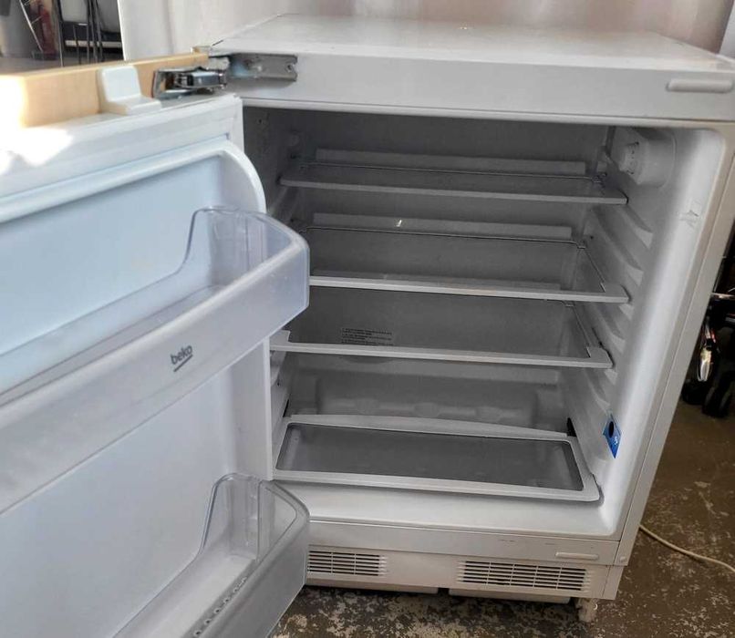 Lodówka podblatowa marki Beko nr kat. Beko L60130B, do zabudowy