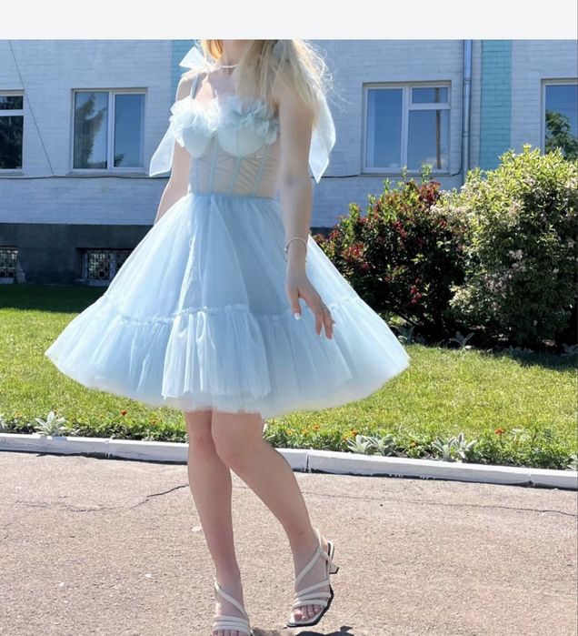 Святкова сукня/ плаття -М