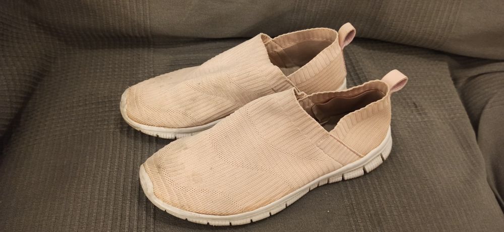 Buty damskie codzienne adidasy