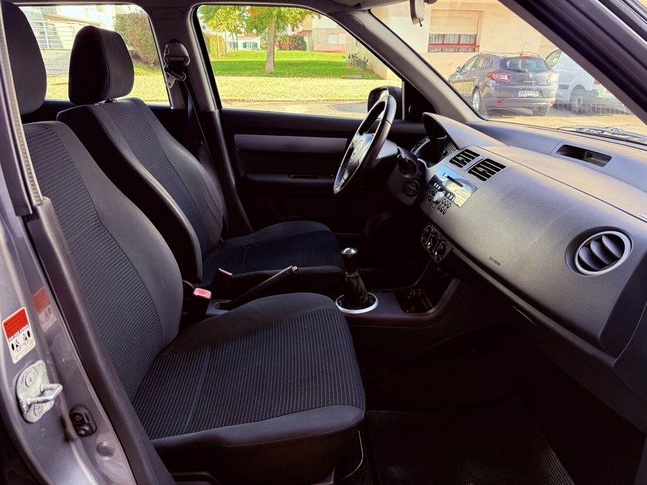 Suzuki Swift 1.3 DDiS GLX