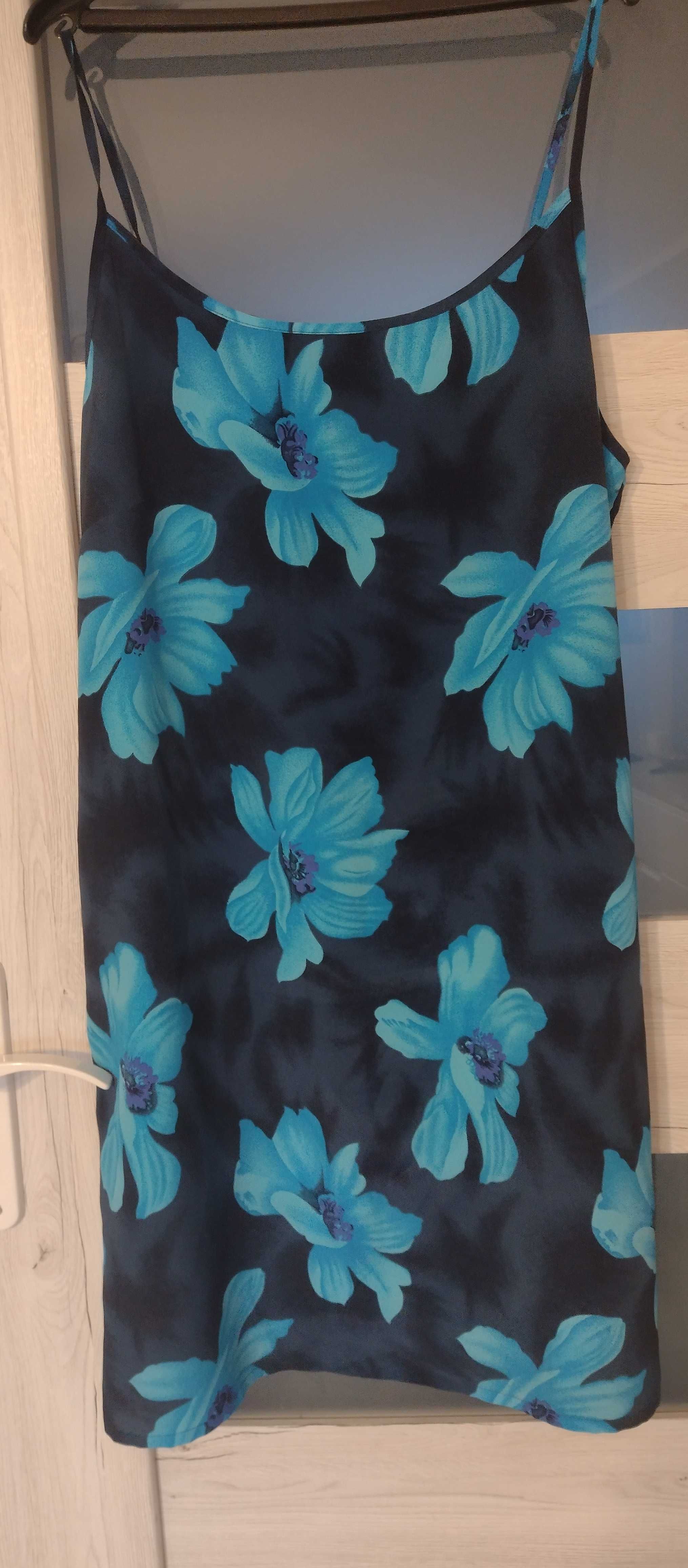 Śliczna letnia sukienka w niebieskie kwiaty - r. 48