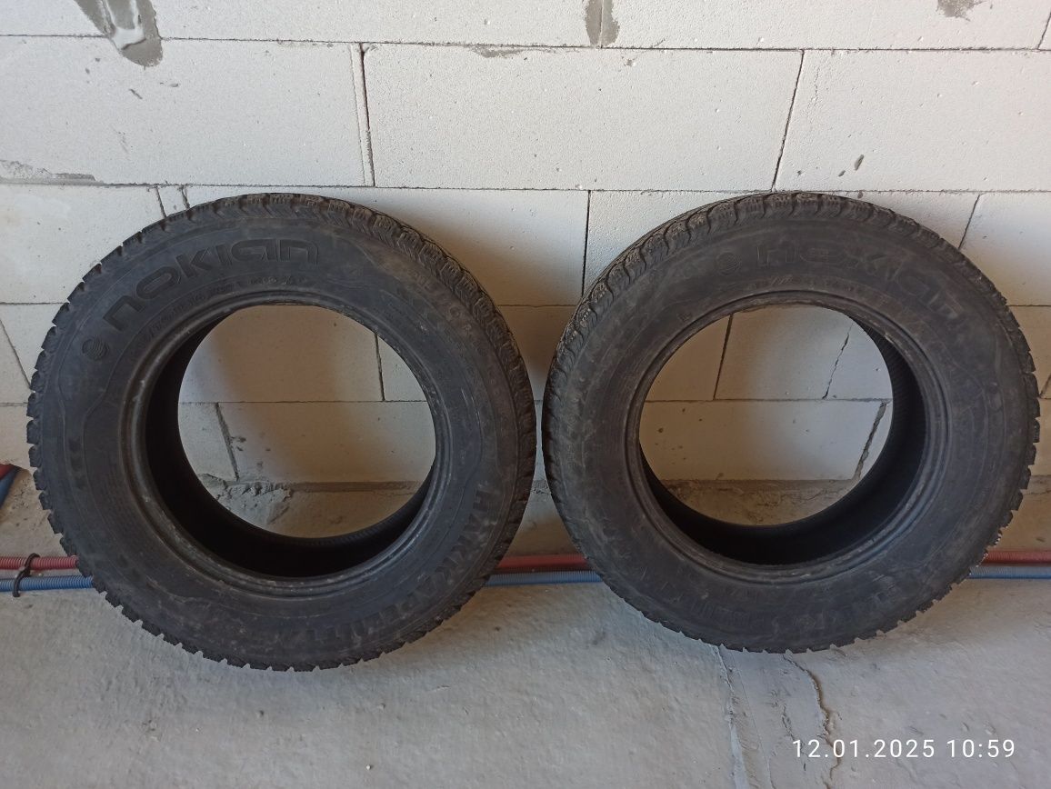 Продаю резину NOKIAN 215×70×R16 зимову