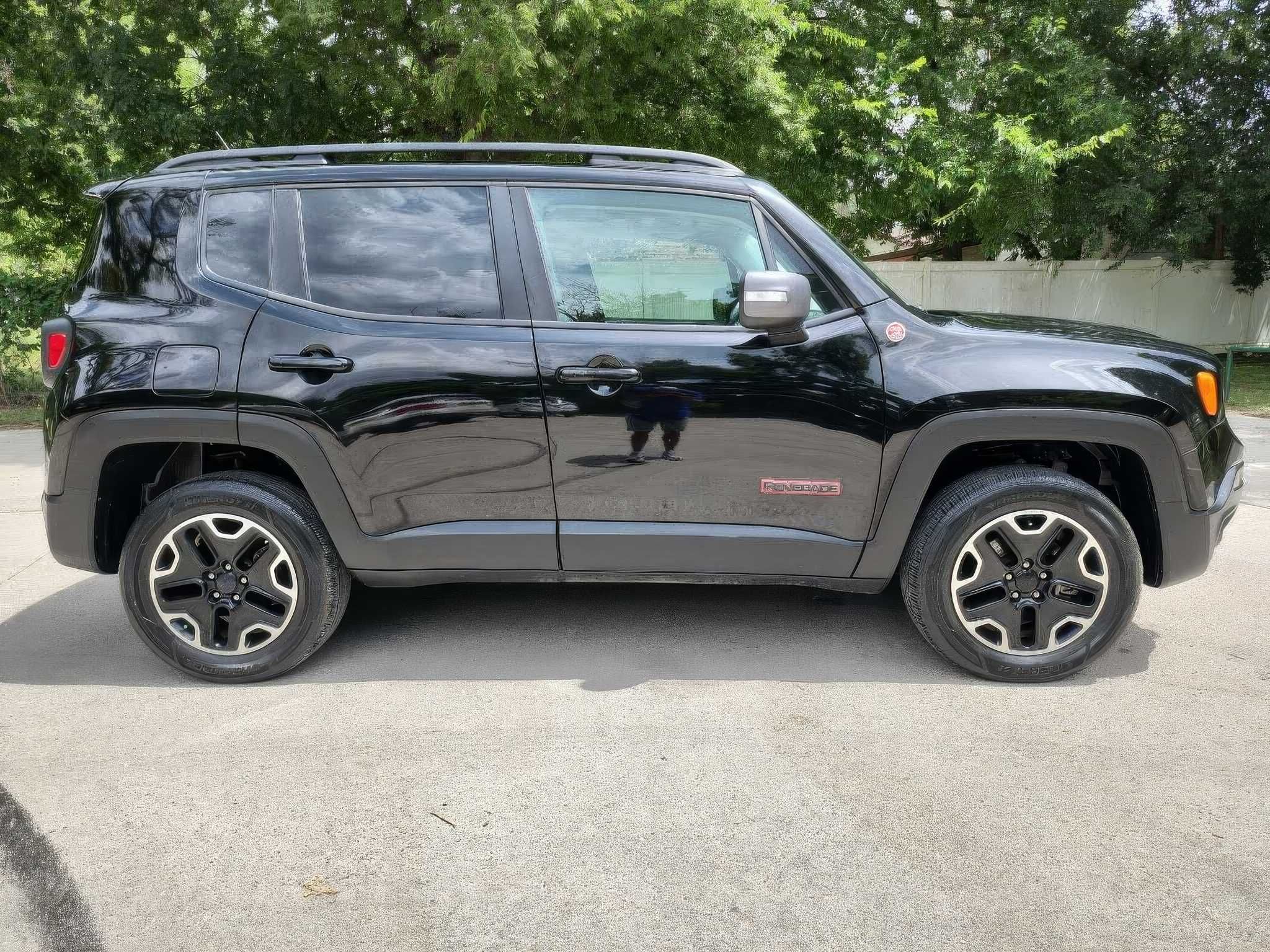 2017 Jeep Renegade Trailhawk