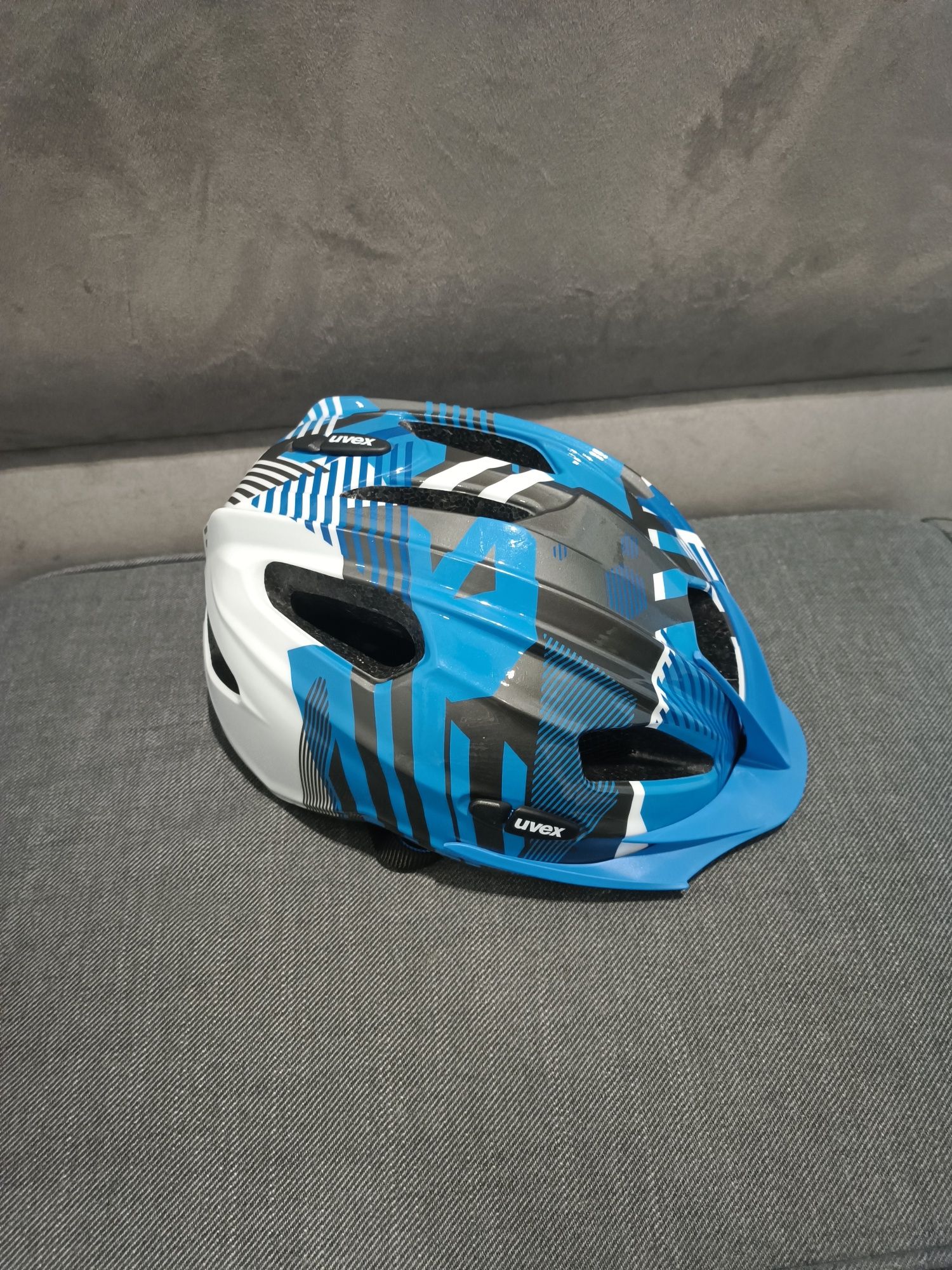 Kask rowerowy Uvex quatro  junior 50/55