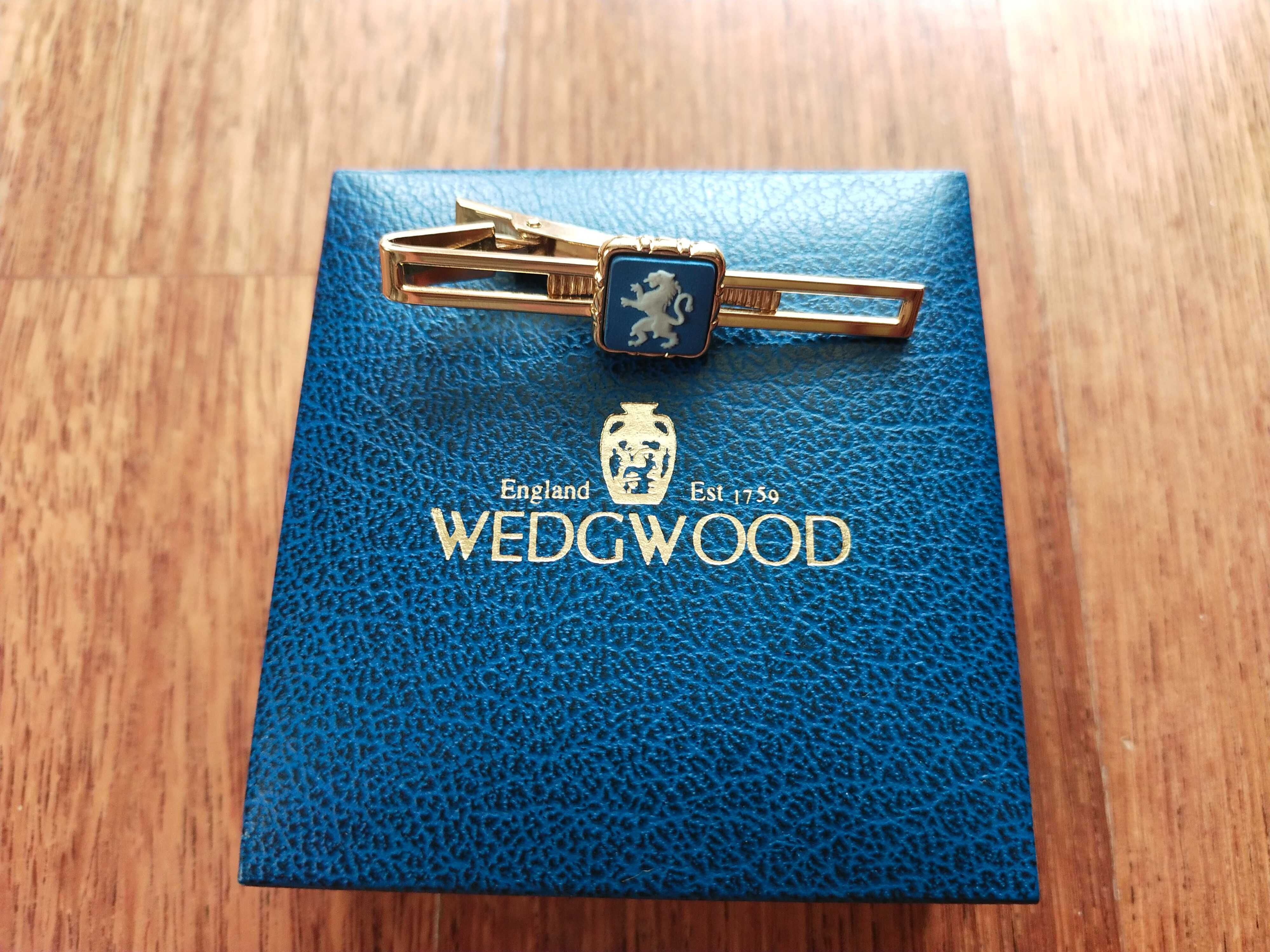 Spinka do krawatu WEDGWOOD wyprodukowana w Anglii