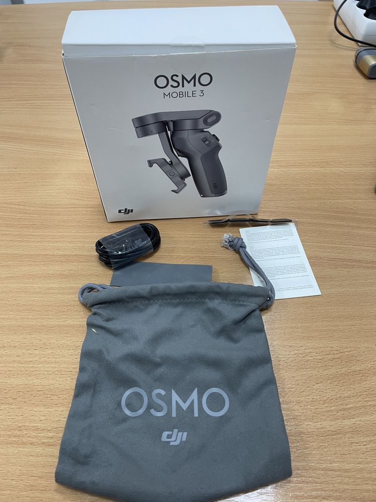DJI Osmo mobile 3 стедікамера стабілізатор