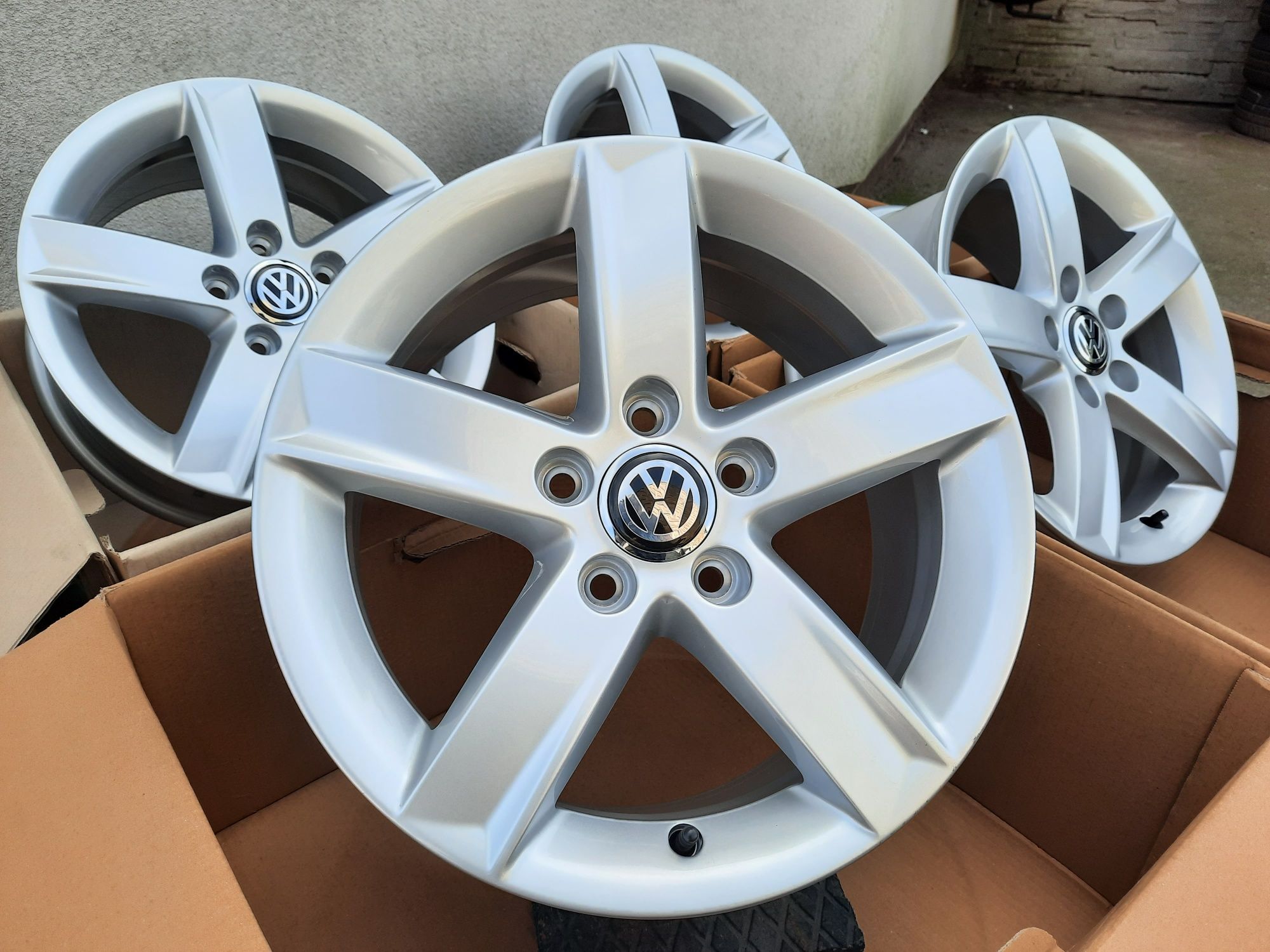 ALUFELGI NOWE VW 16 5x112 Turan Passat Golf Jetta T-Roc Eos Scirocco