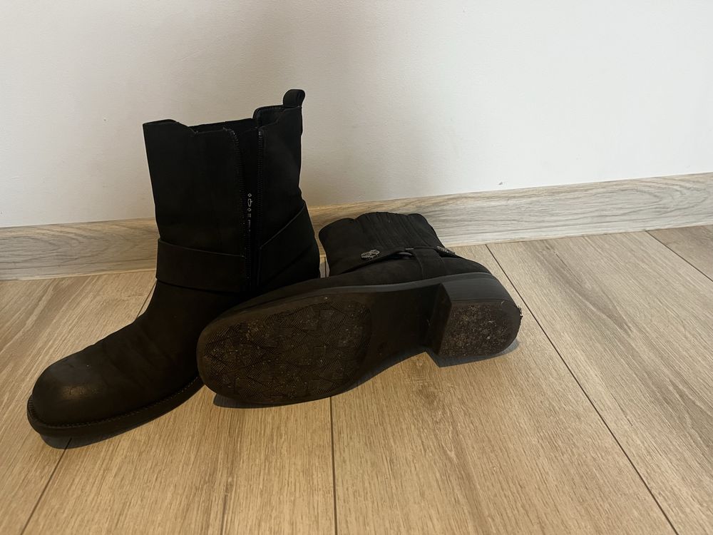 Botki czarne rozmiar 39