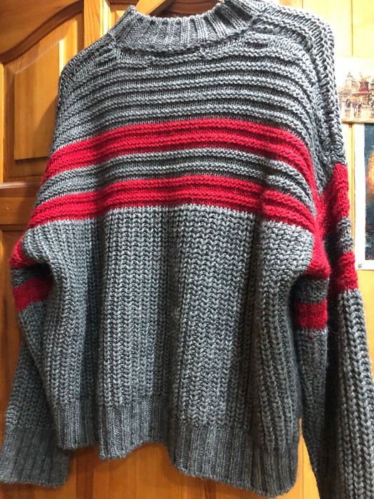 Светр жіночий Benetton