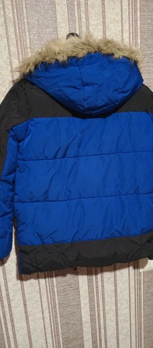 Зимова куртка на хлопчика зріст 146