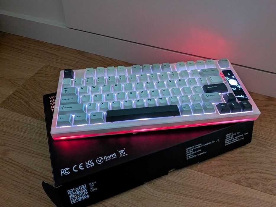 Teclado Gaming Wireless - Yunzii YZ75 Pro