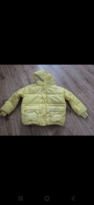 Kurtka zimowa żółta