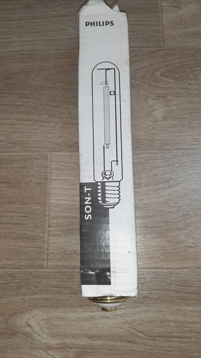 Лампа металогалоген Philips Son-t 250w