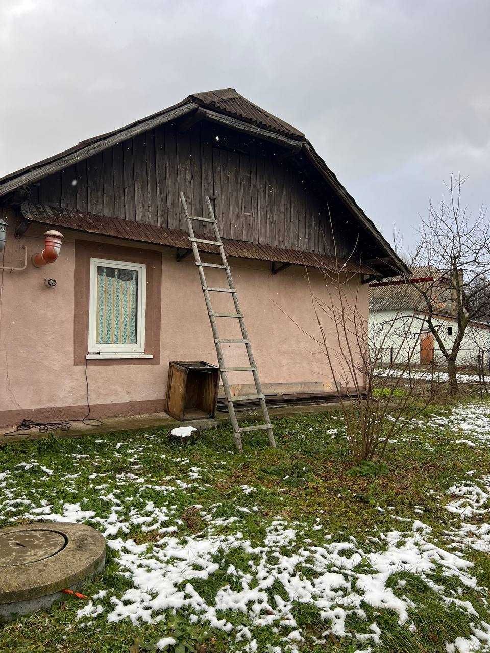 Продаж будинку + земельна ділянка в с.Березівка