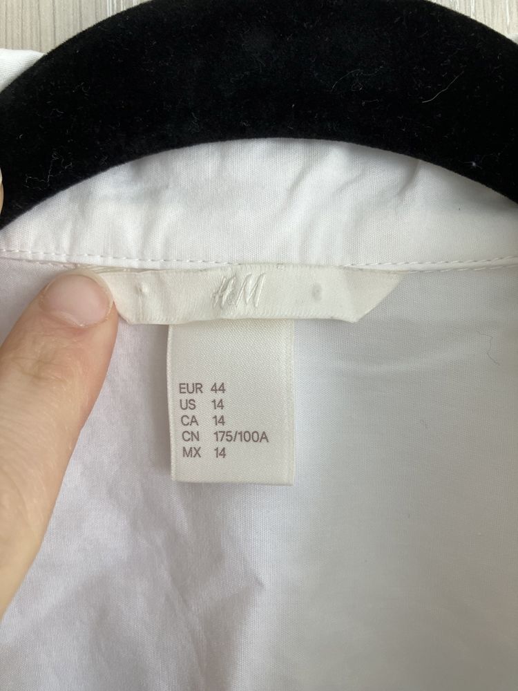 bluzka koszulowa biala h&m z baskinka koszula bez rekawow