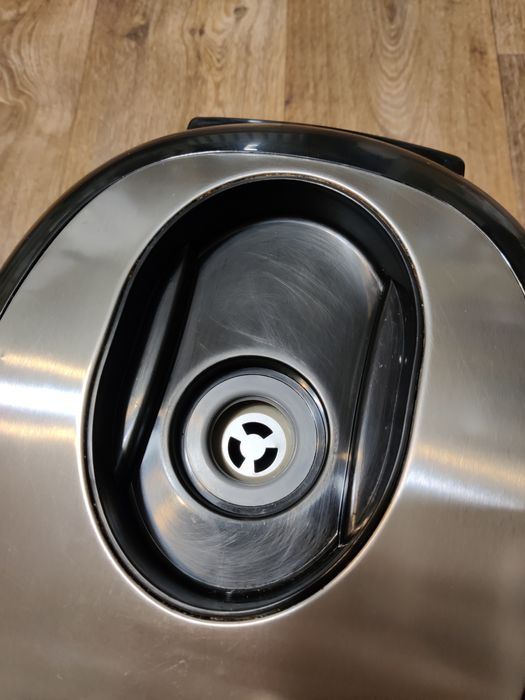 REDMOND RMC-M90 робоча, недорога