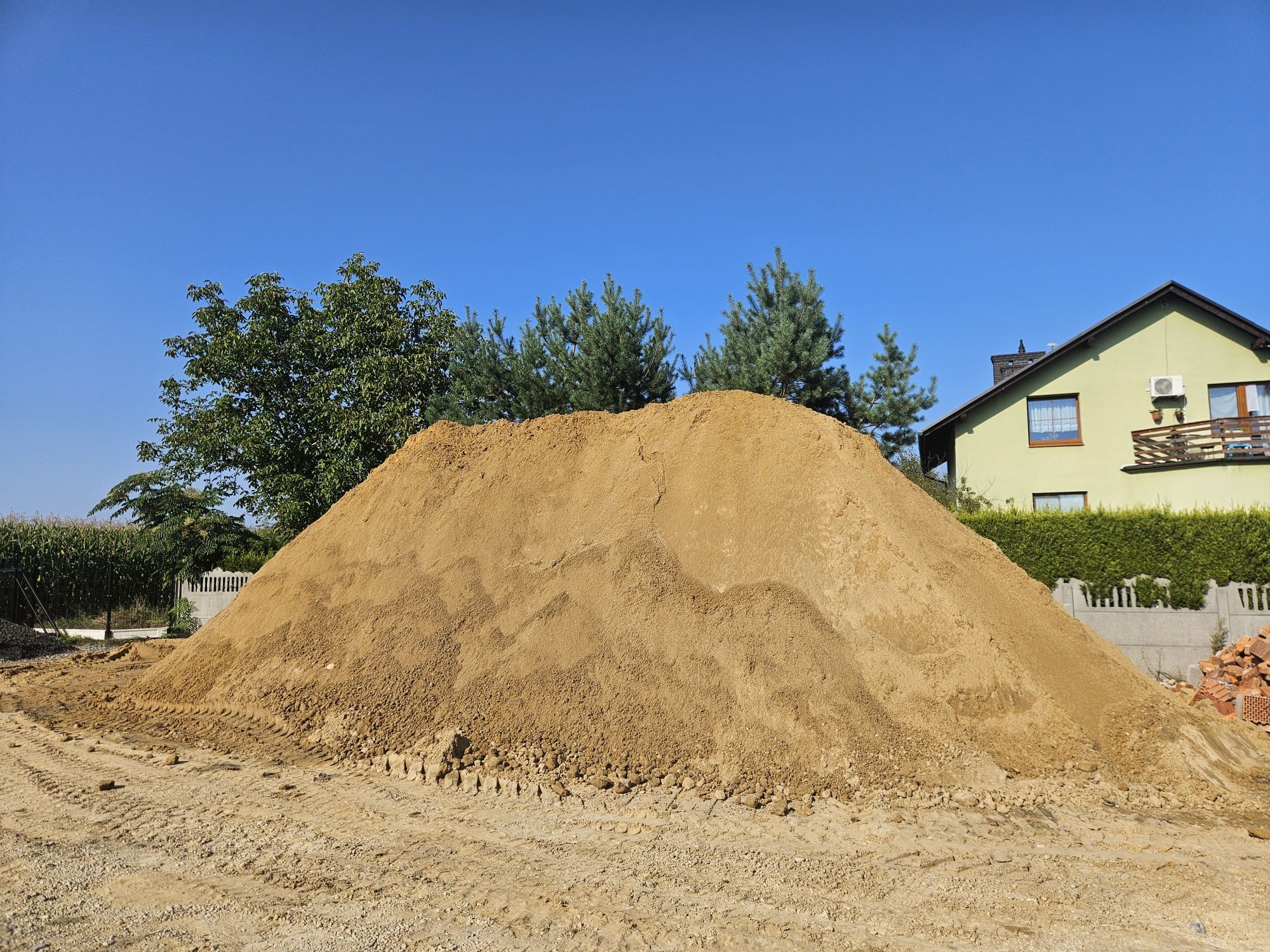 Piasek zasypowy piach kopany kamień