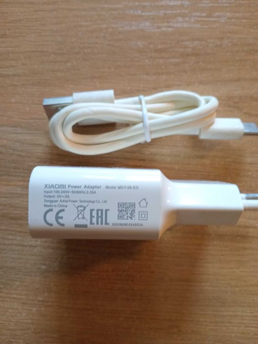 Зарядное устройство   для телефона  .Redmi 12C. Samsung 5V - 2A,