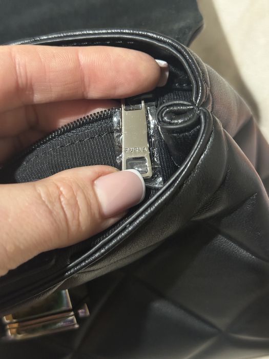 Сумка натуральна шкіра кросбоді ориг Furla